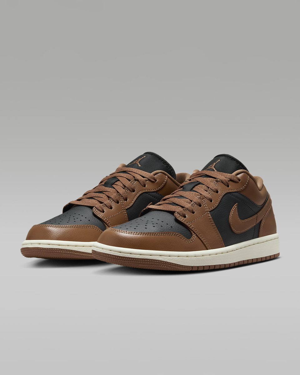snkr_twitr's tweet photo. AD: 20% off Jordan 1 Low styles w/code SPORT20 or 25% off on $150+ w/code SPORT25

Men
Aegean Storm/Pale Ivory https://t.co/JfuxipStxT
Hornets https://t.co/z64AEtopoe
Gold Swoosh https://t.co/YkubayHNBH
Industrial Blue https://t.co/r5btQRBA2I
Bred Toe 2.0 https://t.co/83ovnHuH54
Green Glow https://t.co/xOcqBMlSjP
Seafoam https://t.co/Hg3SjWOnwf
White/Black https://t.co/yIQL30BTeo
Cement Grey/ Red/Black https://t.co/HW3yGWGnI4
White/Gym Red/Black https://t.co/YjYCDWJap9
Midnight Navy/Wolf Grey https://t.co/sNy02HsNPL

WMNS 
UNC https://t.co/AAoZkhInER
Particle Beige/Light Bone https://t.co/HsuyYQm30I 
Archeao Brown https://t.co/K31qmjp8pE