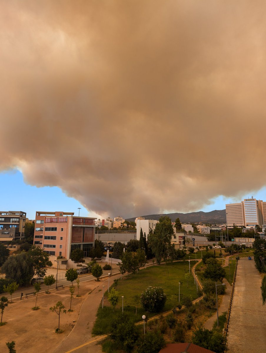 Γιατί να μην κάνουμε παιδιά εξάλλου?
Το μέλλον διαγράφεται πιο λευκό κ από μπουγάδα του Skip 
Η φύση σε πλήρη αρμονία με τον άνθρωπο. 
Οι μισθοί αξιοπρεπεστατοι. 
Η ενσυναισθηση στα καλύτερά της
Κ η βλακεια που σας δέρνει στο ζενίθ της