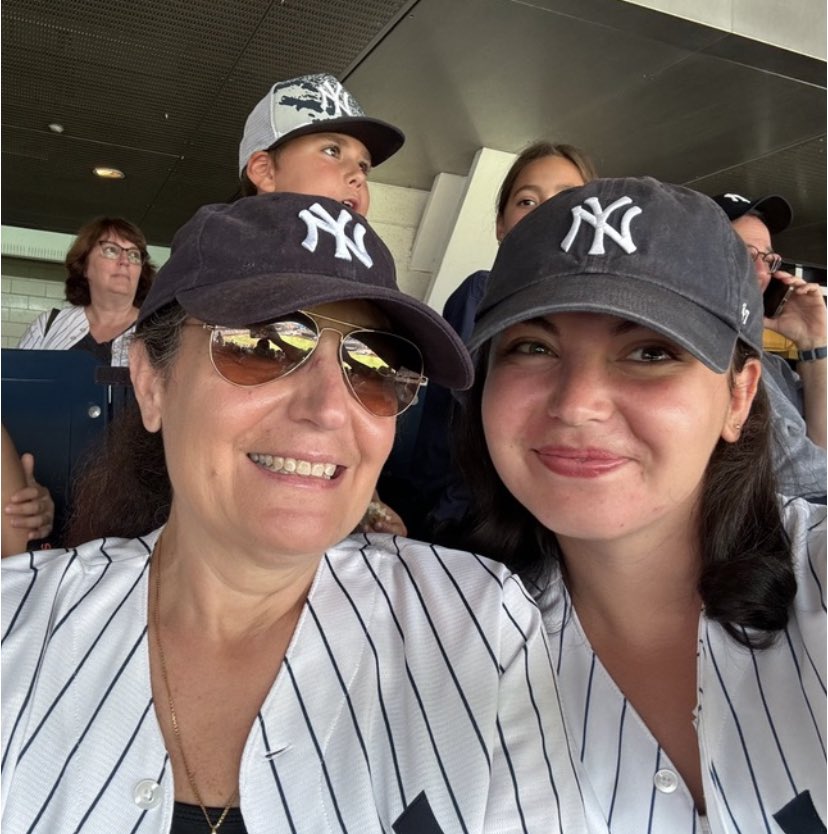 gabbykessler's tweet photo. #RepBX https://t.co/LyDhZvduIP