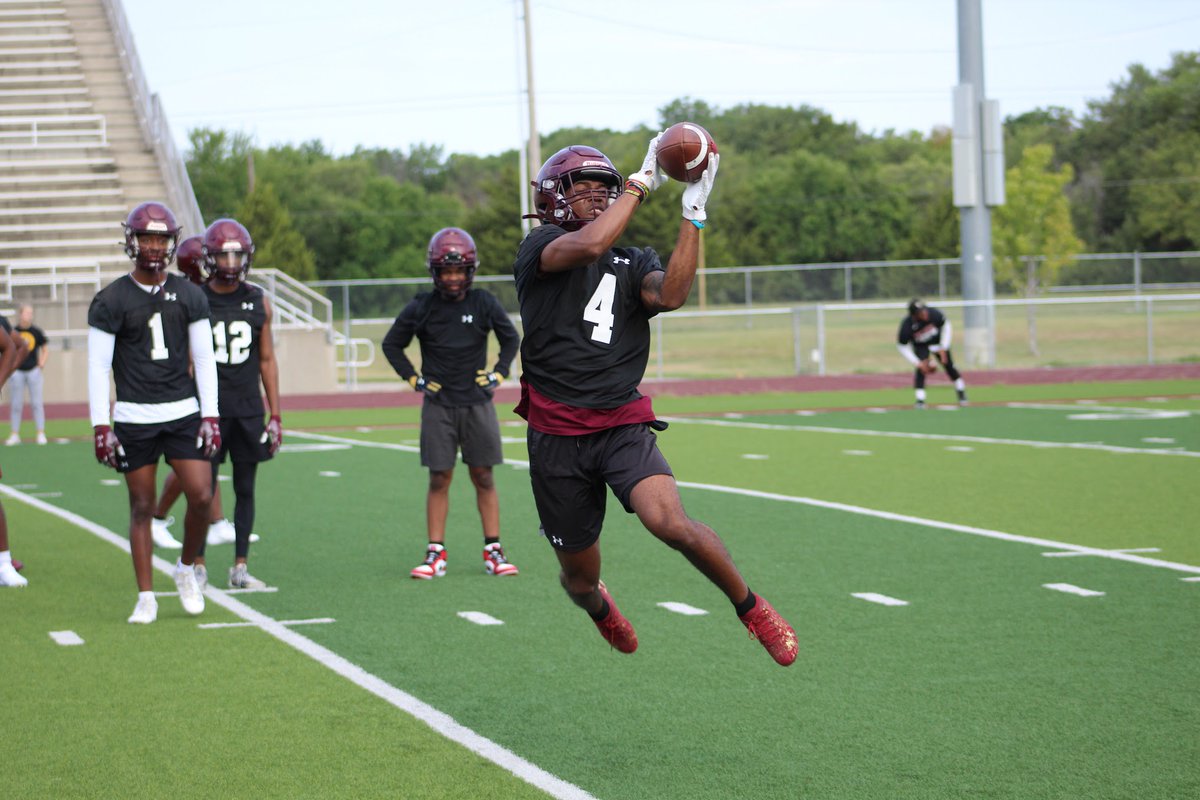 jessebear4444's tweet photo. GUESS WHO'S BACK!!! 
@Threshers_FB 
link to photos:
https://t.co/xTHyCqXMFw https://t.co/XJEQzaXdHn