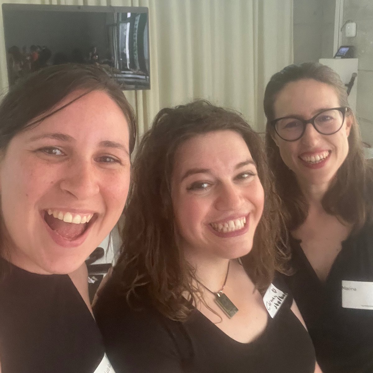 LuisYunet's tweet photo. I was yesterday in the #womenandcode meetup π
Thanks to the organizers and speakers for their effort to organize this kind of event. Hoping to share with others in our community my perspective about the potential and learning curve of #flutter.
#Flutteristas #FlutterVienna https://t.co/J3tGzEoZJq