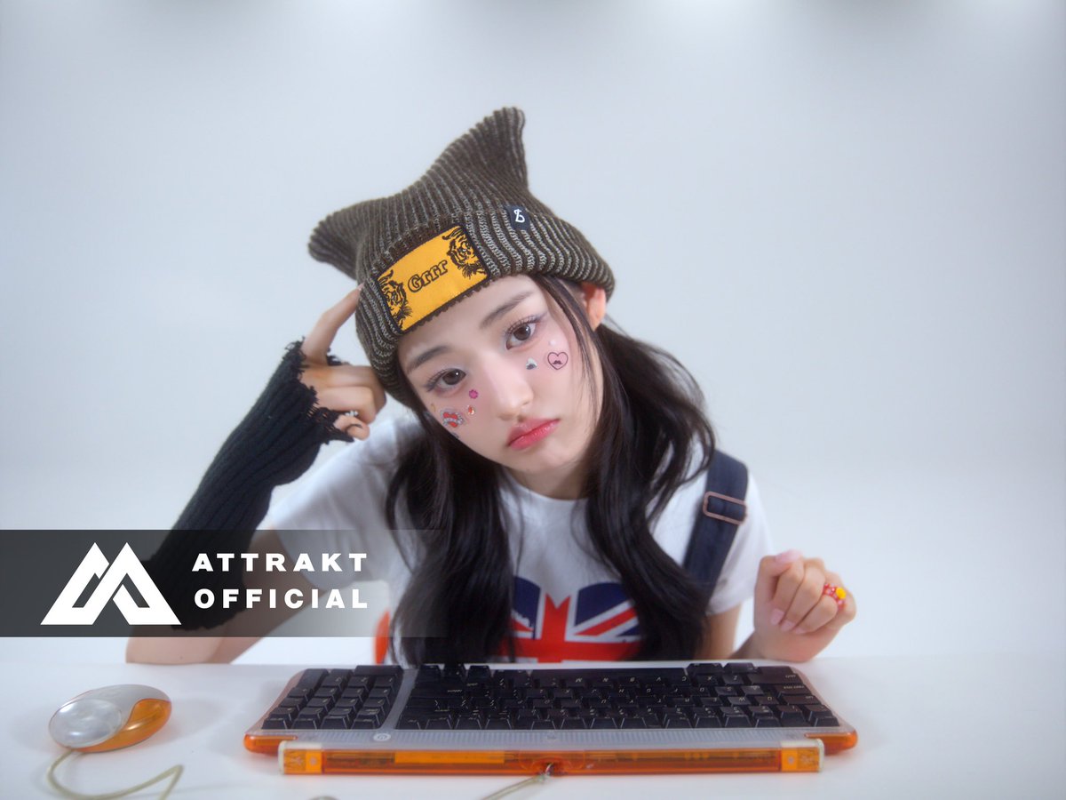 JTP_RESCENE's tweet photo. @we_fiftyfifty We are FIFTY FIFTY "ATHENA (아테나)"
https://t.co/fppqq4Eahu

#FIFTYFIFTY #피프티피프티
#ATHENA #아테나

HELLO FIFTY FIFTY
#WE_ARE_FIFTYFIFTY
#FIFTYFIFTY_ROADMAP1 https://t.co/q0gZjPhKek