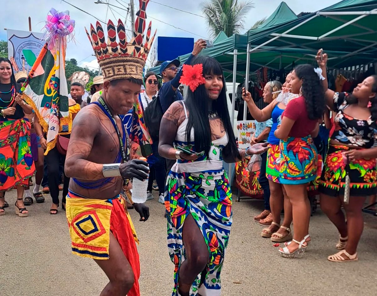 MUNPINOGANA's tweet photo. Con mucho éxito finalizamos el segundo Festival de la Paruma en el corregimiento de Yaviza.

Seguiremos apoyando estas actividades que buscan resaltar nuestras costumbres y tradiciones en nuestra hermosa provincia de Darién💚
#MupiDarien
#FestivalDeLaParuma https://t.co/kkVVferYrr