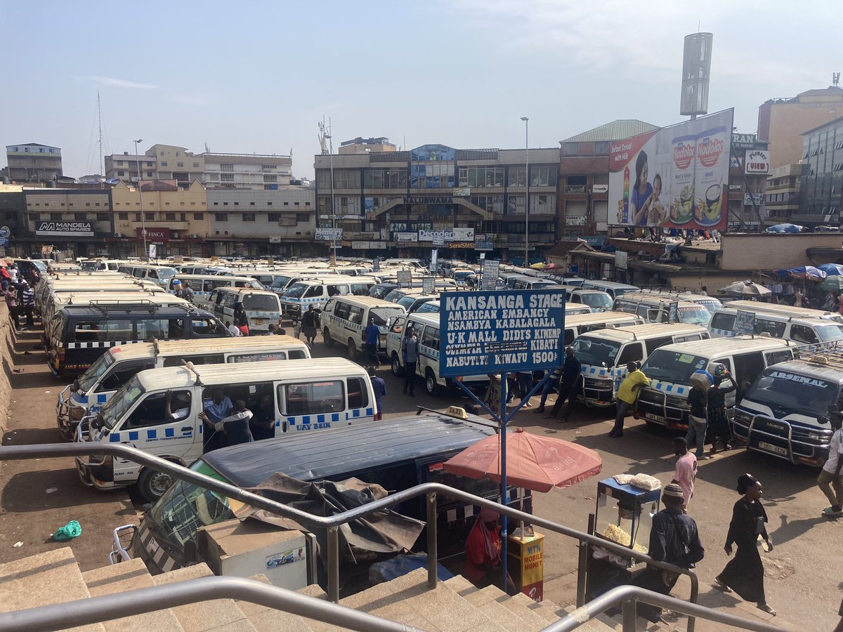 SharonKindleys's tweet photo. #BusFriends - Kampala - Bus Depot or game of Tetris?? @PaulSainthouse @JMTransportTech @LeonDaniels https://t.co/8p22M9gwfp