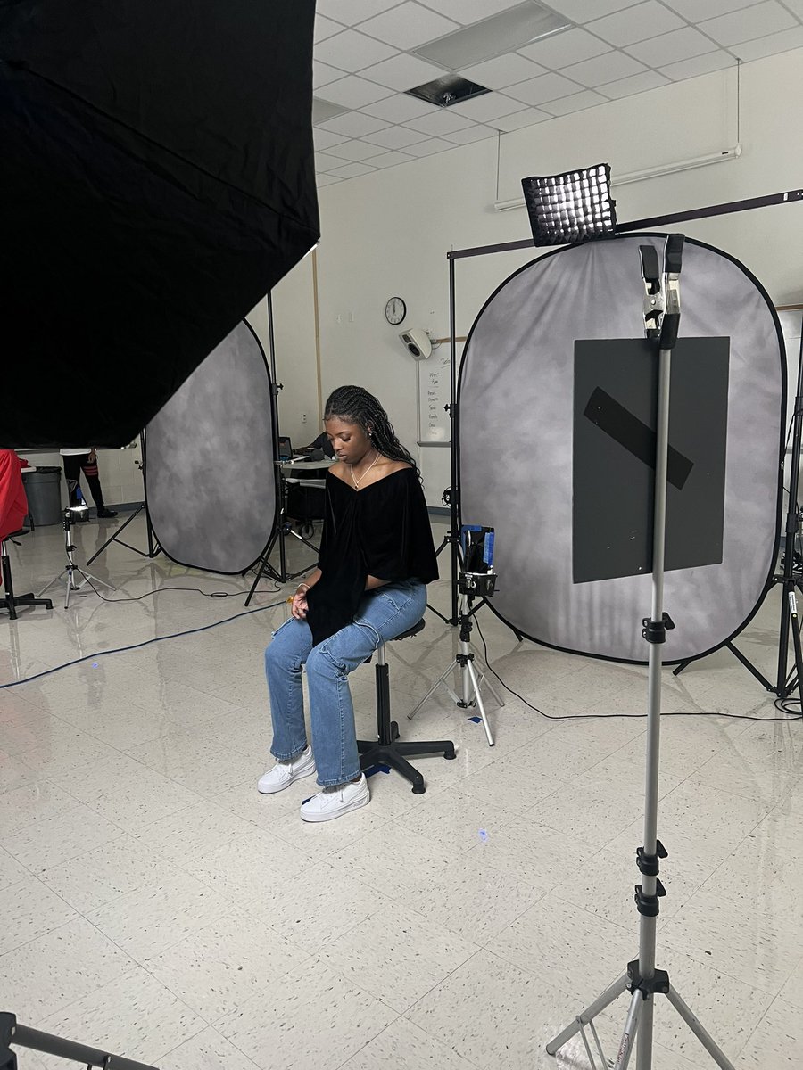 Prof. KD Smith tweet media