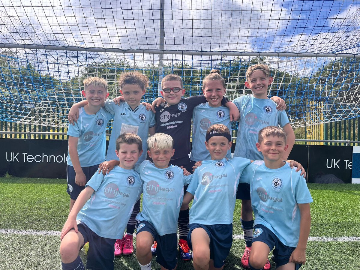 CharlieB3298's tweet image. Our @CamUtdAcademy under 8s and 10s round of a great weekend of football at their FAW Festival hosted by @Penybontacademy @FAWPathway 

Some fantastic football shown today ⚽️