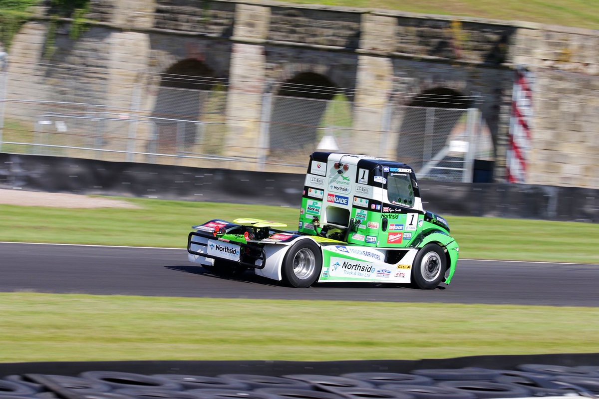 Sunday belongs to this man; Ryan Smith 🏆

Win number three of the day and with it he strengthens his lead at the top of the Division 1 standings! 

John Powell makes it three different winners from five races in Division 2 💪🏻

#BTRC