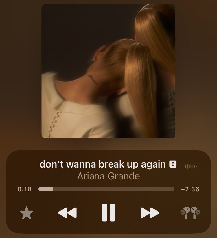 bloodlinezone's tweet photo. Por que falam tão pouco sobre don't wanna break up again ser uma obra prima da discografia? https://t.co/ODcwPpBTNW