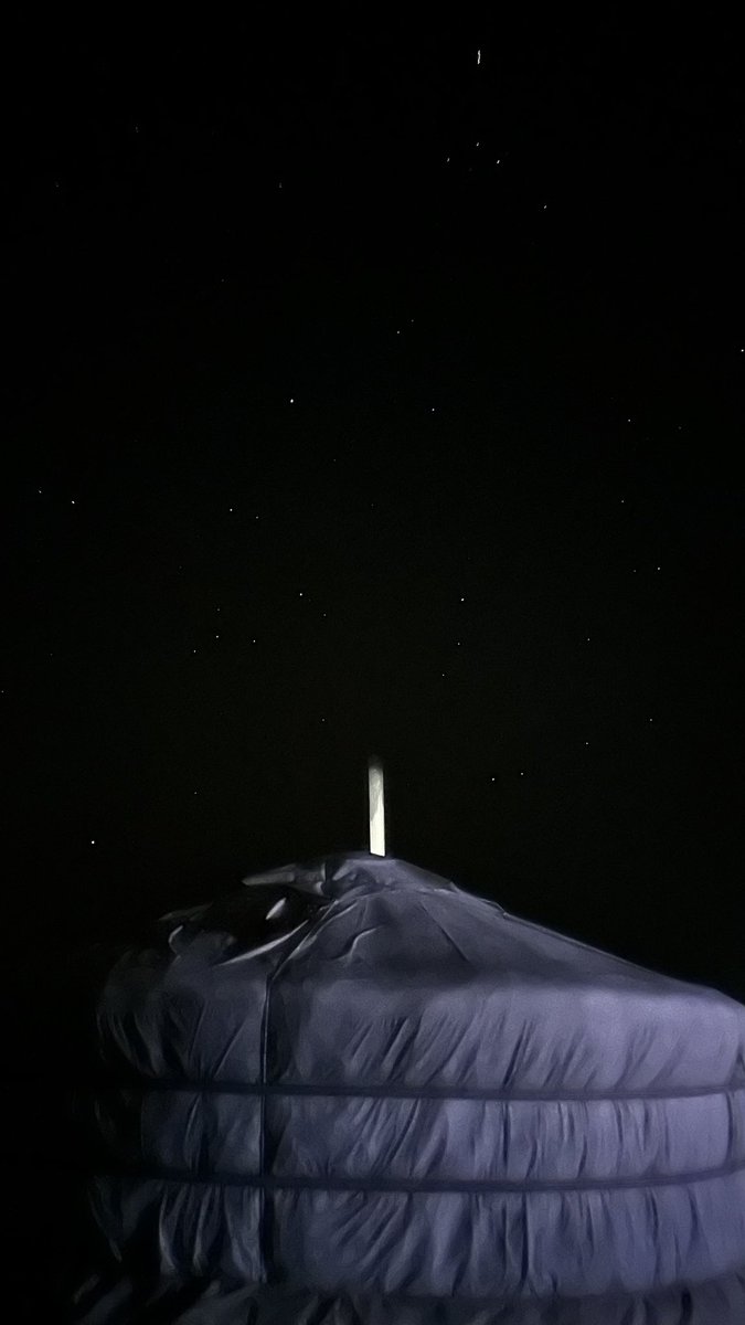 moana_pome's tweet photo. モンゴルの大草原はなかなか電波がつながらず、、、
日本の地震がとっても心配で、
実家に預けているモアナのことをいつも考えてます。

モアナは夏バテ気味のようですが、じじばばに可愛がってもらっているみたいです🐶

写真は、実家のモアナの様子と、ついでにモンゴルの大自然📷

#ポメラニアン https://t.co/2dHVVtTwBf