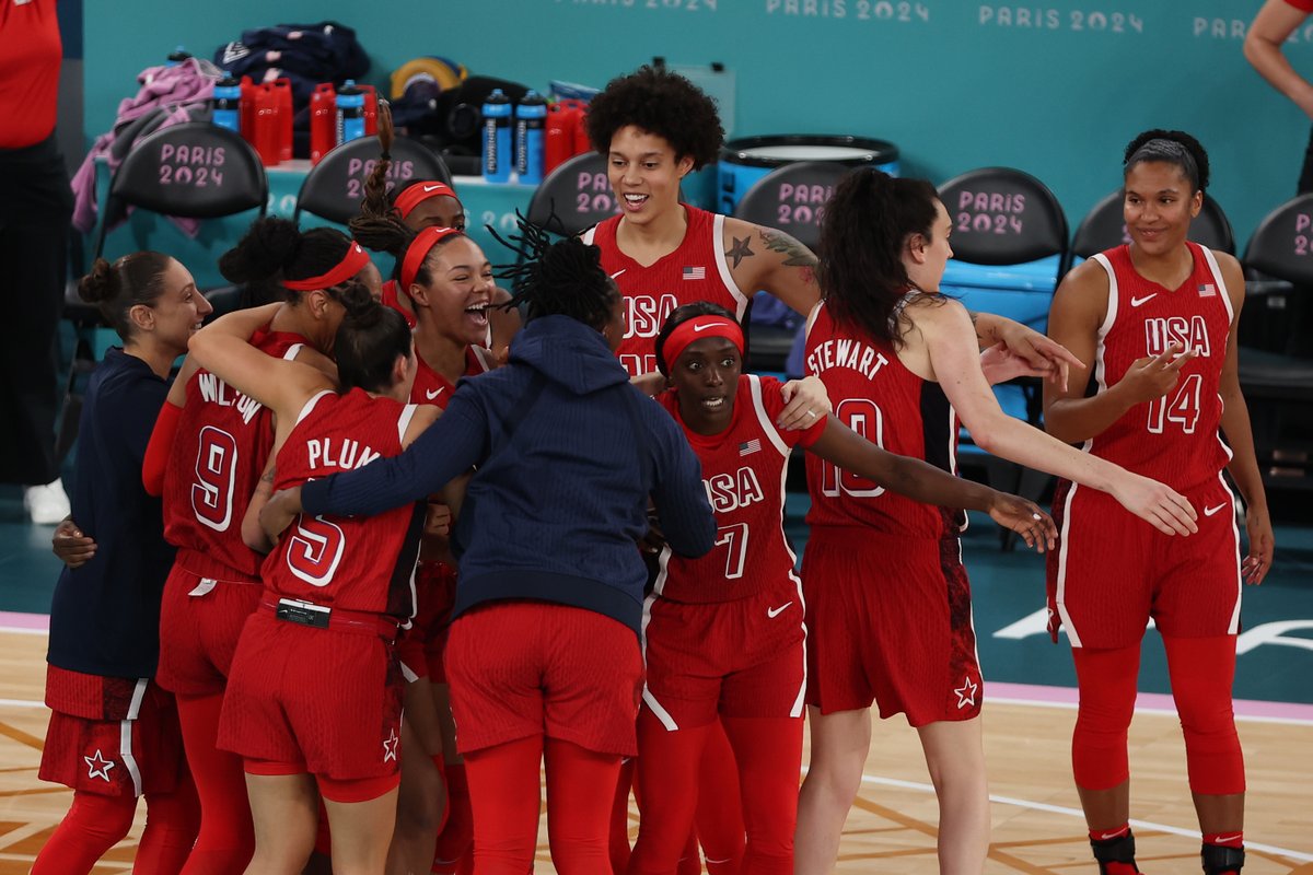 usabasketball's tweet photo. Built a dynasty &amp; cemented the legacy.

🇺🇸 #USABWNT https://t.co/7LioYKUDzp