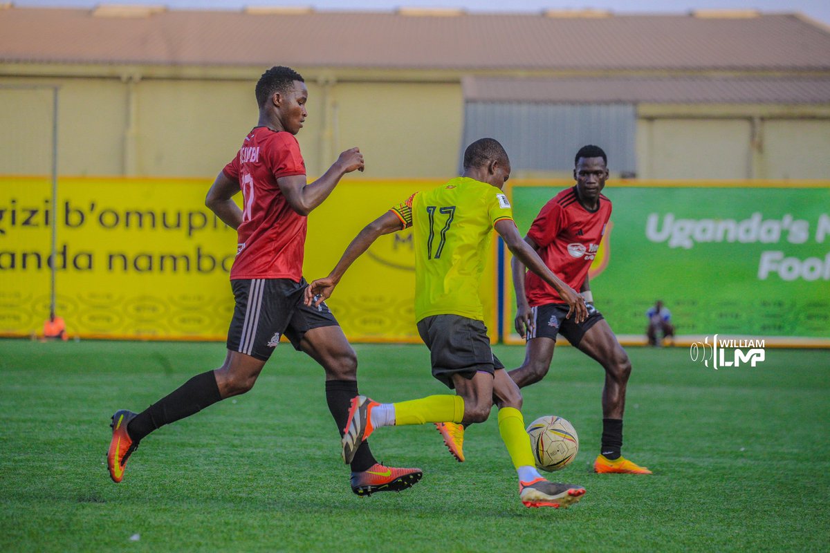 WilliamLmp's tweet photo. Photos 📸 ||
Round 2 — Semi Final 
#VIPUGA | @VipersSC SC 0-0 @UgandaCranes Select Team 
80mins!!!
@FUFASuper8 https://t.co/h5Z8Fp73N8
