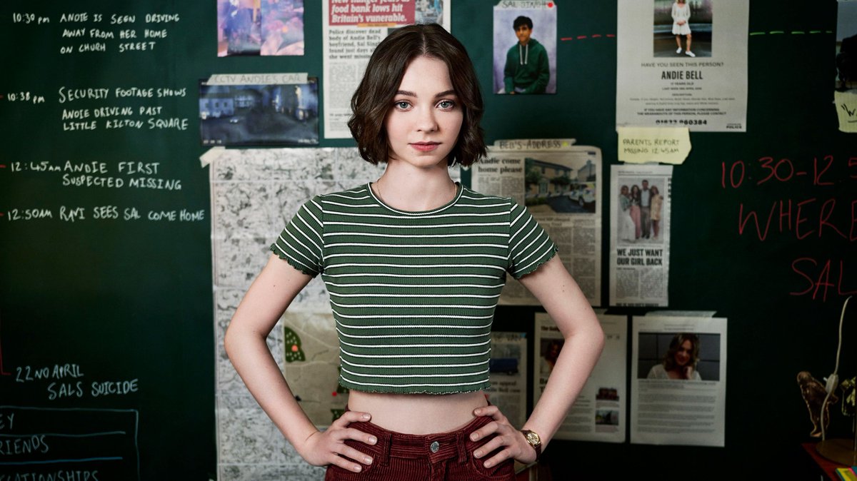 AddPalm's tweet photo. #AGoodGirlsGuidetoMurder (Netflix) พิป เด็กมัธยมที่ทำโปรเจ็คต่อมหาลัยเป็นการไขคดีการหายตัวไปของรุ่นพี่ในรร.คนนึงที่เคยถูกตัดสินว่าแฟนหนุ่มเป็นคนฆ่าเธอ แต่พิปไม่เชื่อ เธอต้องใช้ทักษะความฉลาดในการไขคดีตามล่าผู้ร้ายตัวจริง โดยไม่รู้เลยว่าเธอจะต้องรับมือกับเรื่องที่ดาร์กเกินตัวเธอมาก https://t.co/91cY4A6BCm