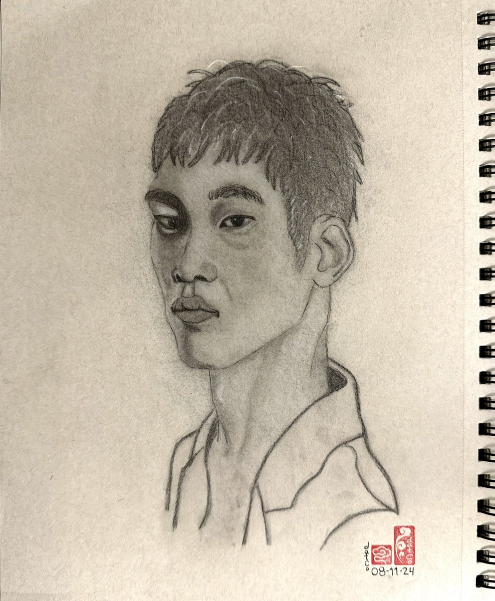 Gm everyone!
3h study 
Charcoal portrait on toned paper

#gottagetbetter #crypto #art #drawing #sketch #charcoal #portrait #sol #solana #charcoalportrait