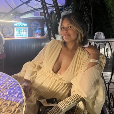 AlishaBrito08's tweet photo. #nieuweprofielfoto https://t.co/OgZBbHbNIJ