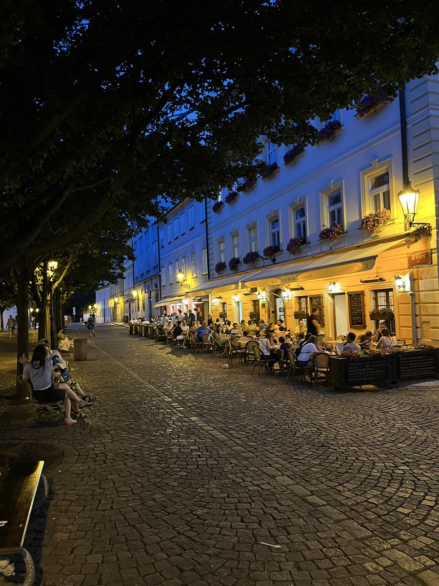 Elllinaras1's tweet photo. Prague Czech Republic! https://t.co/Z0HBxB3yw0