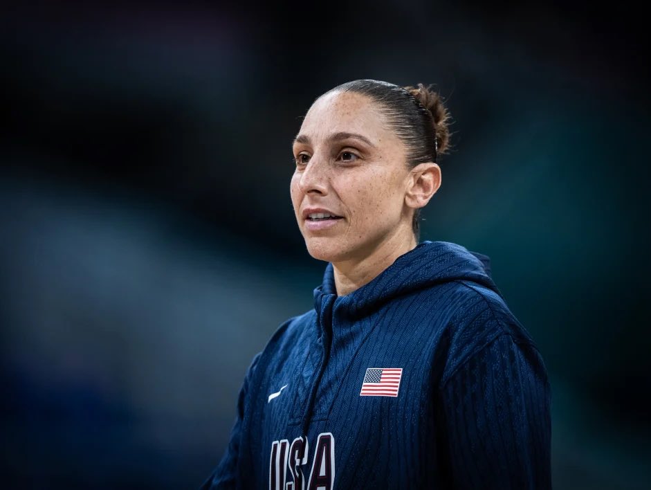 anaislopez23's tweet photo. Seis JJOO = SEIS MEDALLAS DE ORO

🥇 Atenas 2004
🥇 Pekín 2008
🥇 Londres 2012
🥇 Río 2016
🥇 Tokio 2020
🥇 París 2024

Una vez más, Diana Taurasi consigue lo que NADIE había conseguido antes. https://t.co/jUoe3sP7Y0