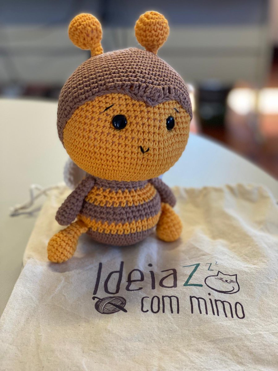 ideiazcommimo's tweet photo. 🎶 This musical crocheted bee is ready to meet its new best friend for life! Handcrafted with love, it’s the perfect companion for creating sweet, lasting memories. 🐝 #HandmadeWithLove #Crochet #GiftIdeas #amigurumi https://t.co/w9kuZeyjvl