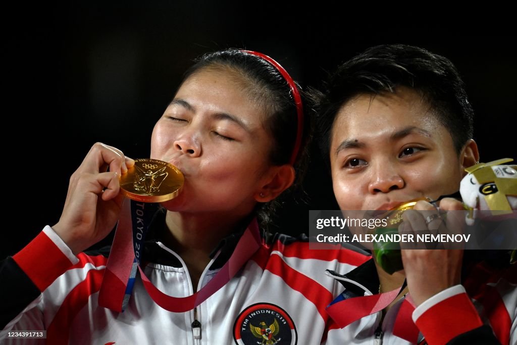 ainurohman's tweet photo. Selamat ulang tahun, Greysia. Selamat ulang tahun, Gregoria. 

The Streets will Never Forget.. https://t.co/4JWUW0IaBn