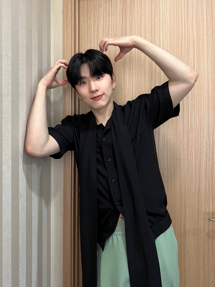 timetokh's tweet photo. 230812 공식 트위터

#기현 #KIHYUN #몬스타엑스 #MONSTA_X https://t.co/IoiAled7VW