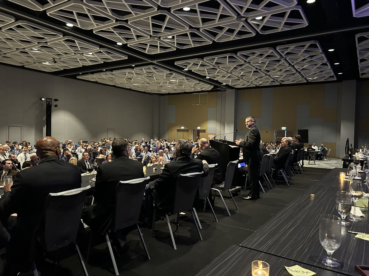 PhiGamArchives's tweet photo. Home run of an Ekklesia in Chicago this week! Historic action in awards (first time a chapter received both Cheney and Condon Cups) and legislation. Four charters approved. Exciting things afoot for #phigammadelta! #phigam https://t.co/CFBa9dxS0w