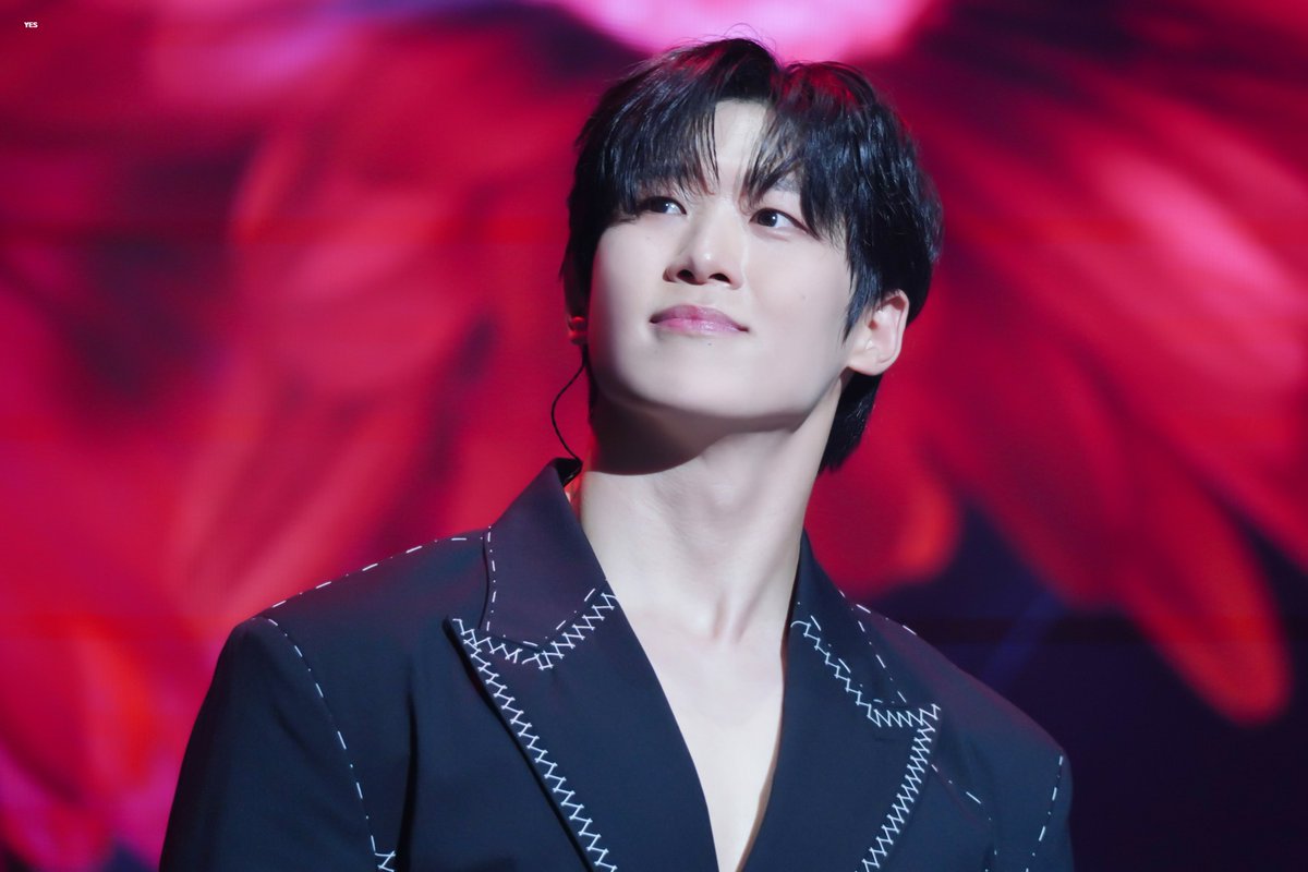 240811 마스터피스 콘서트_정승원

정승원 미모..😇😇😇