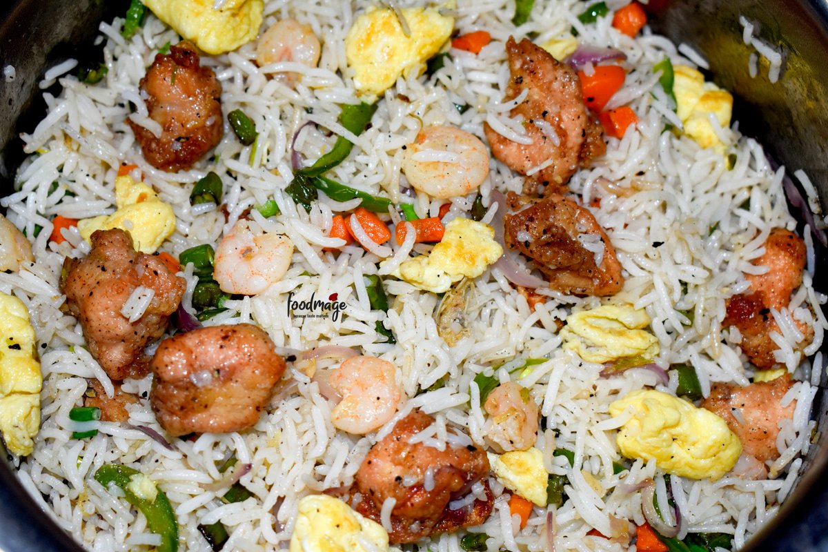foodmage2020's tweet photo. 📷 : CRISPY CHICKEN FRIED RICE ( MIXED ) ❤🤤👌

YT Link :
https://t.co/6sNKcjfTkx

#Foodmage #ChickenFriedRice #CrispyChickenFriedRice https://t.co/DVrAiPm1vw