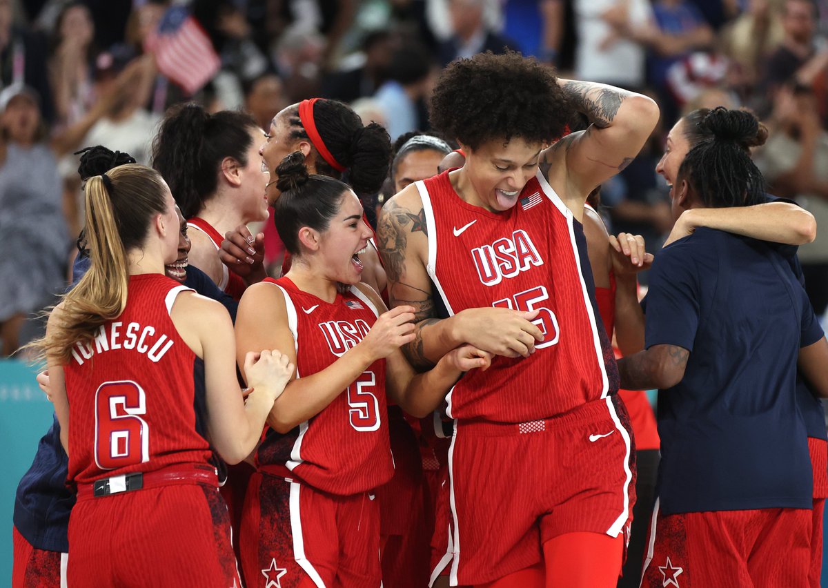 usabasketball's tweet photo. 61-0

🇺🇸 #USABWNT https://t.co/HjcbStSAPm