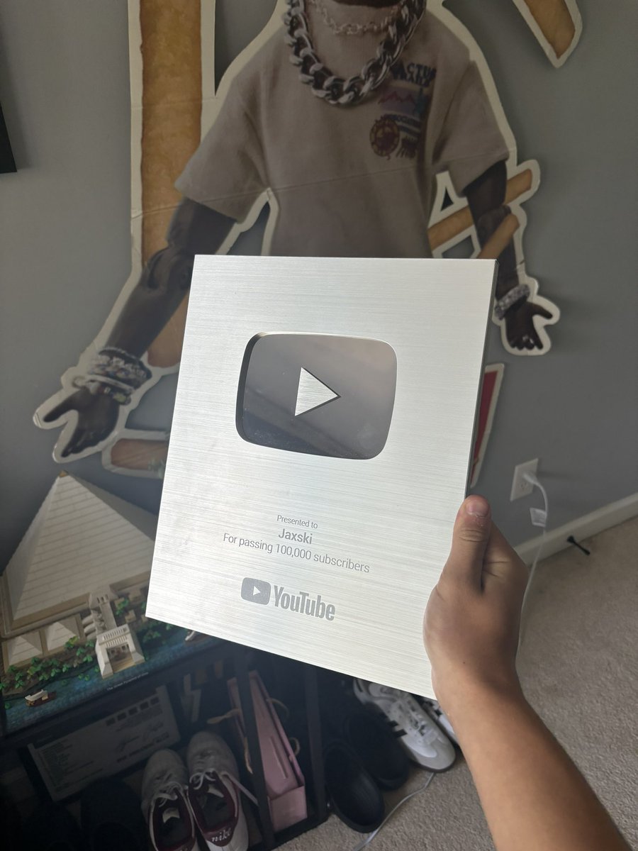 So glad I have the OG one 😭