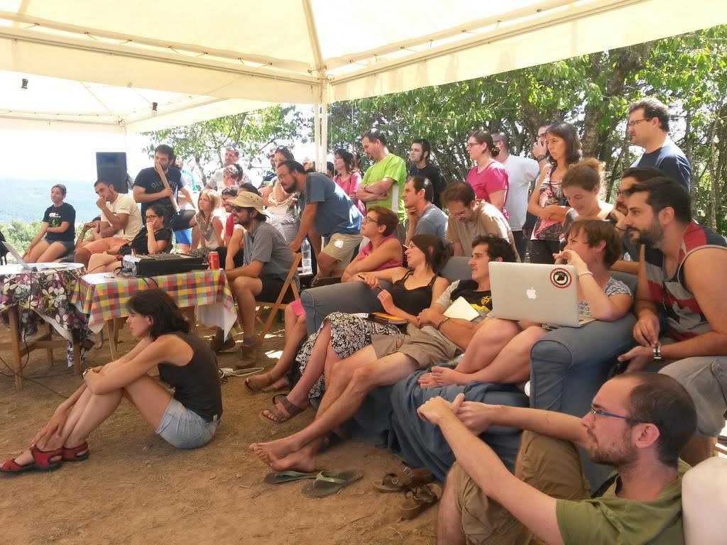 srdelafu's tweet photo. Del 26 al 29 d'agost tornaré per viure de nou un moment històric. #betacamp24 El primer d'una nova era. Prometo estar ben calladet! https://t.co/qpPDLDRzTl https://t.co/DAIyQDEYPH