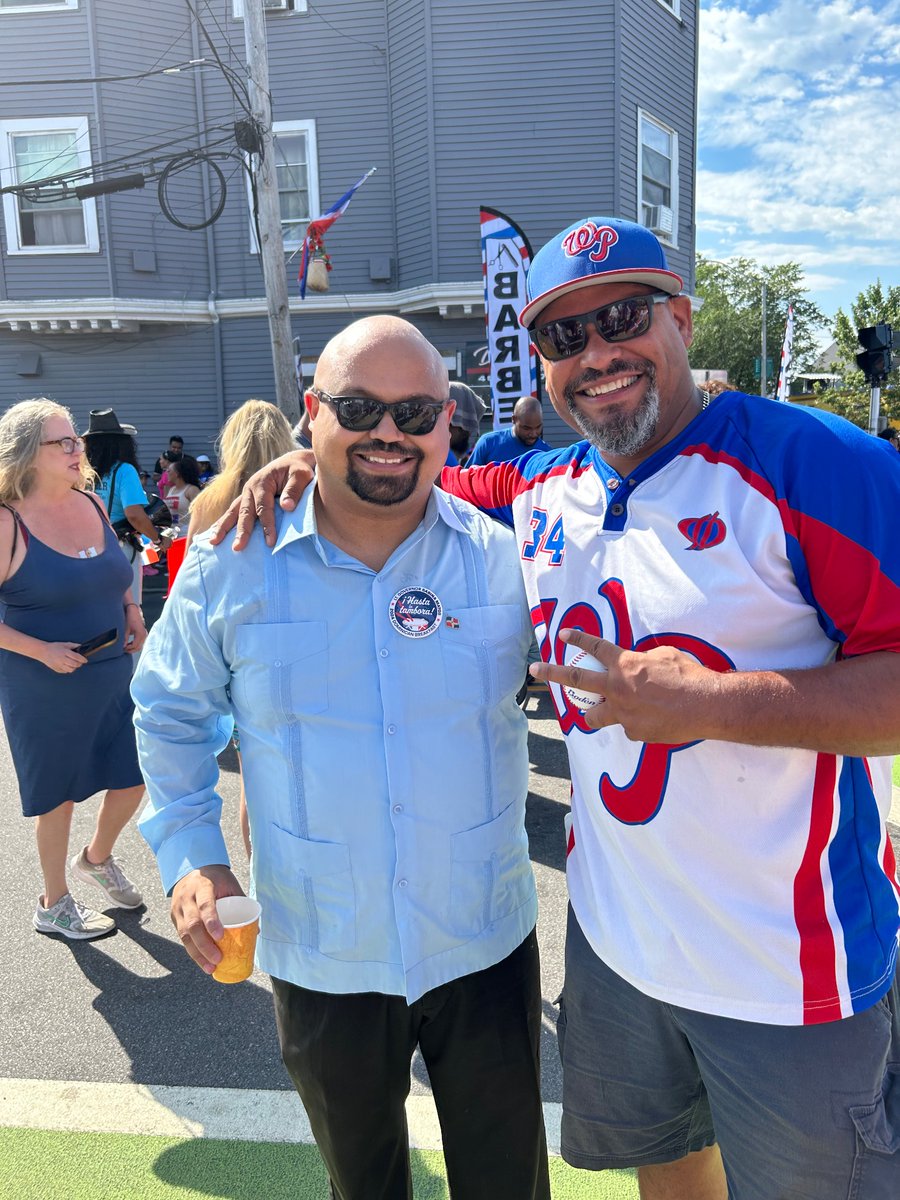 jfbatista12's tweet photo. Everyone in RI is #Dominican on the 2nd Sunday of August —
Thank you to everyone, especially ‘Quisqueya en Acción’ (QIA) for organizing/attending the 37th annual Dominican parade in my beloved #SouthProvidence #LaBroa https://t.co/gAgK2tuvee