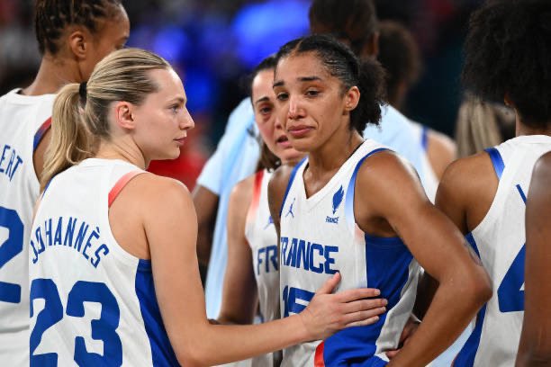 Quelle finale de Gabby Williams…

Quelle reine.

19 points, 7 rebonds, quelques centimètres d’être une héroïne absolue, elle a absolument tout donné.