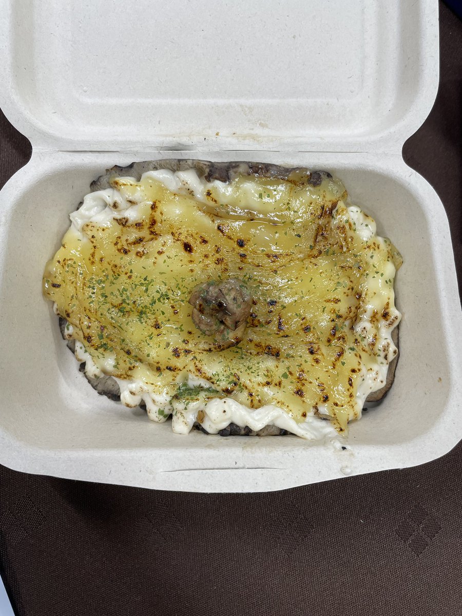 Leo_Omoinotake's tweet photo. ついに……
Omoinotake × 想いの茸!!!
美味しかったです〜🍄
また食べたいのでまた出る🤝
#想いの茸
#RIJF2024 https://t.co/ErC212jHXD