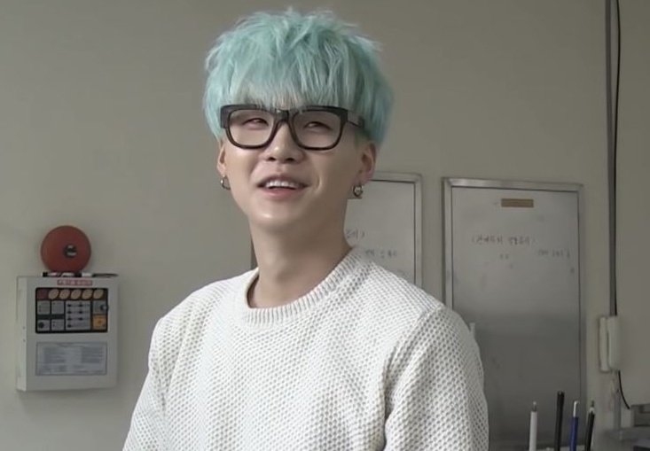 جوجوها قفل میذارم میتونین بشکونین ؟ 
۱۵۰ ریپ ۵۰ ریت 🔐
suga dear
suga D-Day
suga D-2
suga d-day
suga day
Suga dance
suga dream