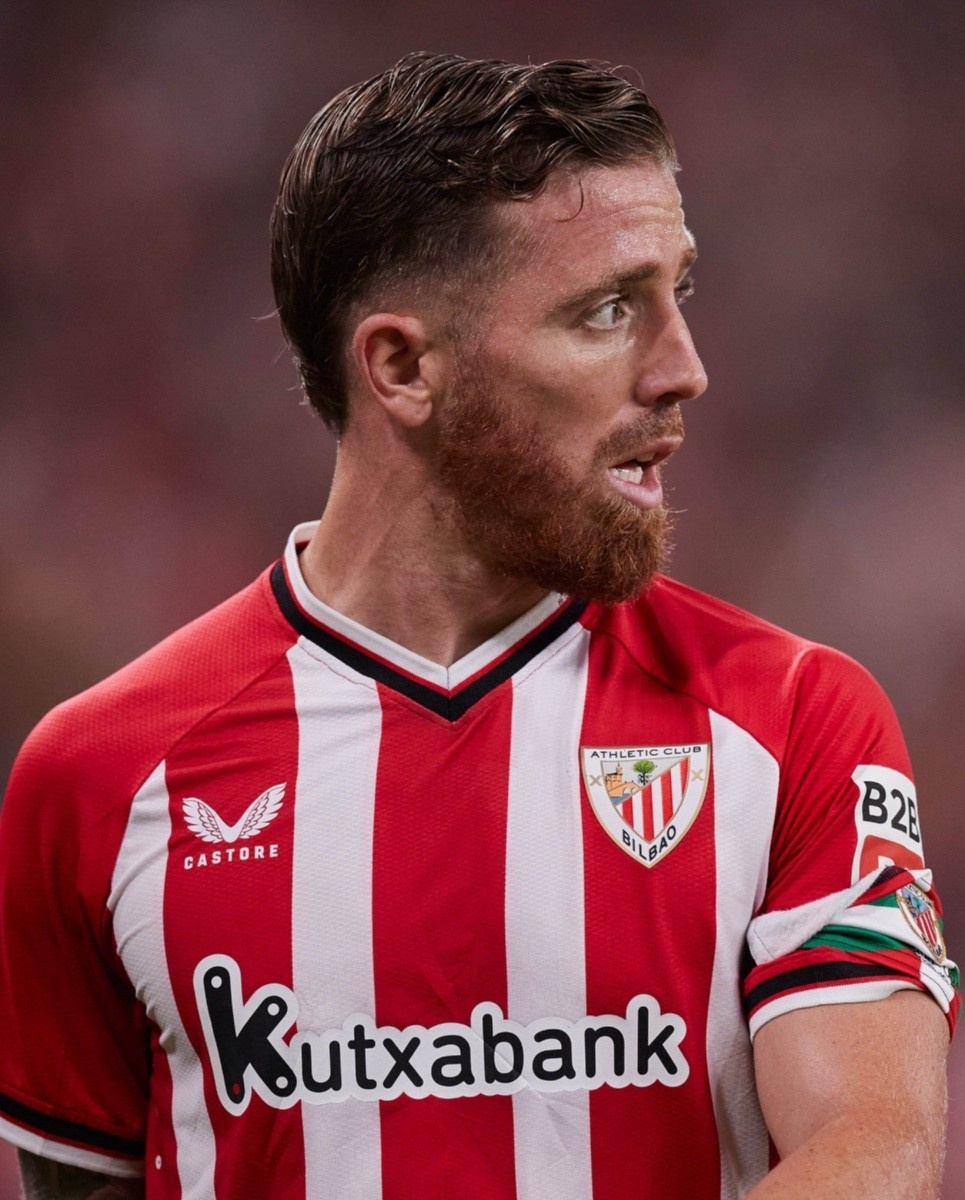 tomasblase's tweet photo. "No le importa lo económico ni alejarse de su familia. Sólo quiere ponerse la camiseta de River y ganar la Copa Libertadores".

✍️🏻 Omar Rodríguez, representante de Iker Muniain. https://t.co/xYN6zt9IG5
