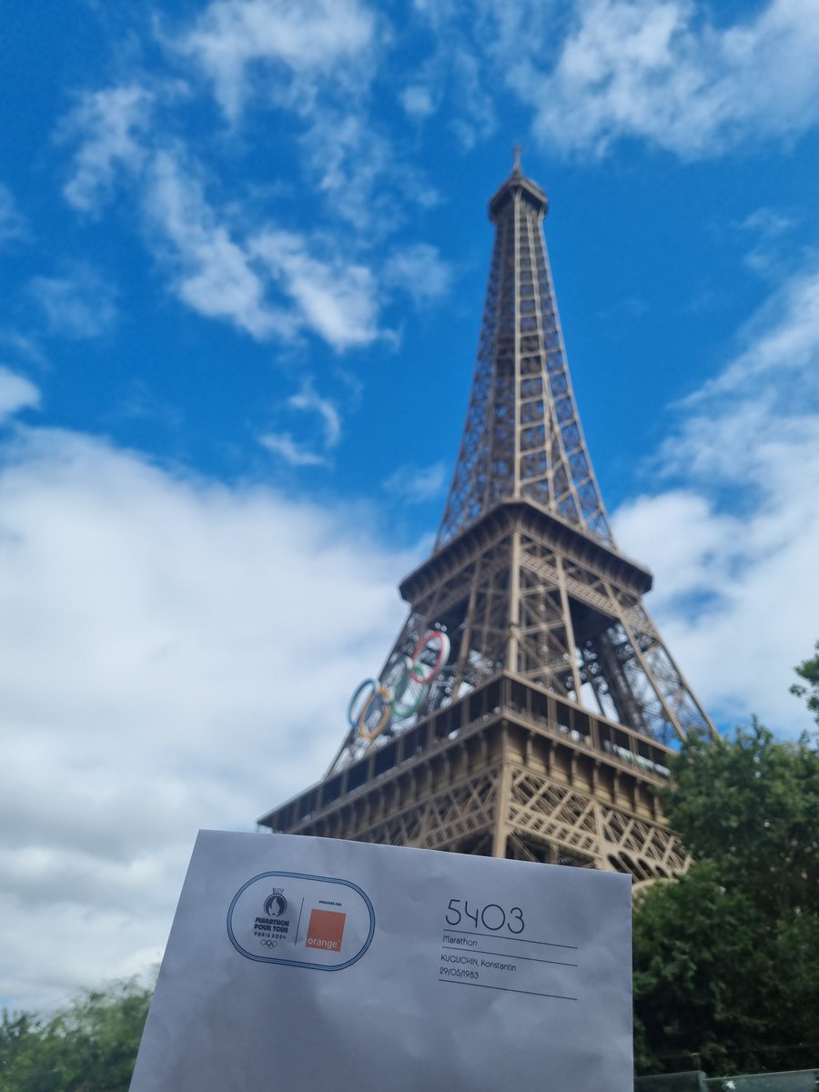 This was tough... Got my finisher medal anyway.
#paris2024 
#marathonpourtous 
#marathonpourtousparis2024