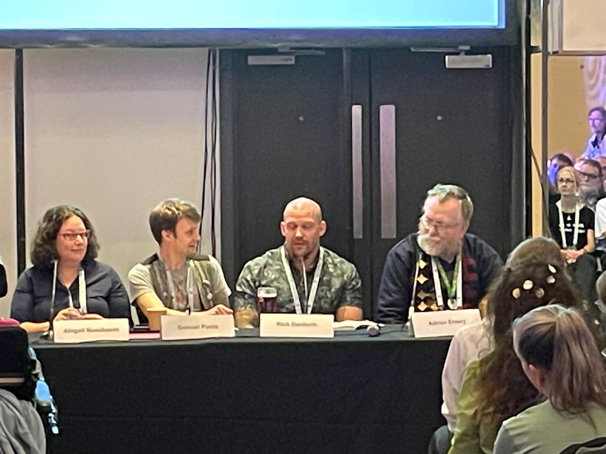 Rick_and_Write's tweet image. We had a full house my discworld panel moderated by the wonderful @pootsidoodle at @Glasgowin2024

I am genuinely living the dream!