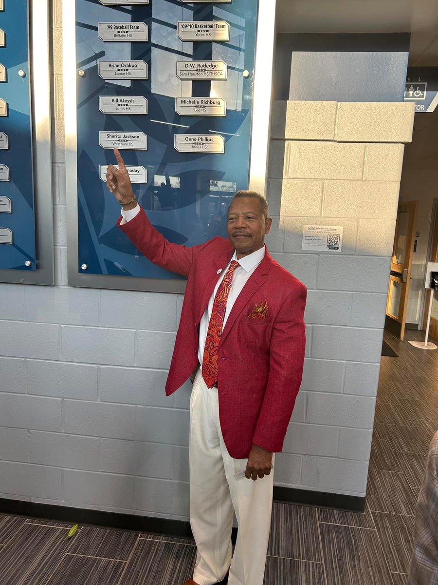 Marcus Sloan tweet media