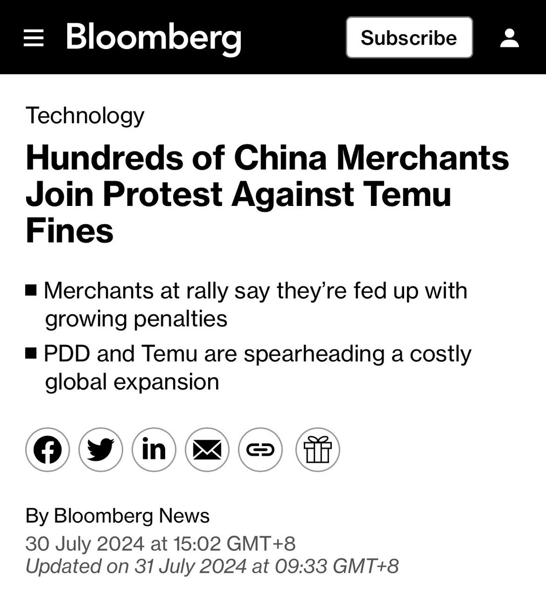 magmalaya's tweet photo. Berita orang paling kaya di China pemilik Temu/Pinduoduo dah masuk Malaysia ya. 

Inilah antara app shopping yang paling dibenci peniaga di China, antara cara mereka buat duit adalah dengan mengenakan charges dan denda ke atas peniaga yang tak ikut rules di platform. 

Baru-baru ni ramai peniaga PDD dekat China buat demo dekat HQ PDD

Peniaga yang berniaga atas platform orang, hati-hatilah dengan segala rules mak nenek dalam tu.

Aku syak, silap haribulan cara PDD urus bisnes ni akan masuk Malaysia; pelanggan beli barang dari kau, dia tak suka, dia tak perlu pulangkan barang kau tu, tapi kau yang buka dalam dekat platform dia perlu pulangkan duit pelanggan. 

Kau kena denda, barang tak dapat balik, kau kena refund. Pelanggan untung, platform buat duit, kau bungkus.