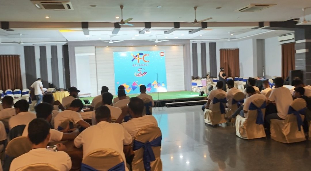 XFCBelagavi's tweet photo. 🌟 A Milestone Moment 🌟
Half a decade of Xiaomi fandom and still going strong! #MiFCBelagavi marks its 5th anniversary with joy, laughter, and a shared passion for tech. Thank you, #XiaomiFans, for being the heart of our community.

#NoMeWithoutMi
@alvintse @hawkeye @s_anuj https://t.co/WCvfsvGwPU