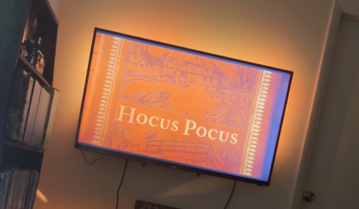 DemureCreature's tweet image. Hocus Pocus!!!!