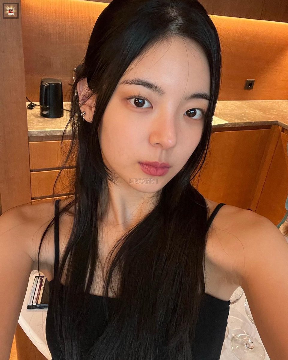 EROSMVT's tweet image. 🤍 Ersm! Hei gais, i need more friends on my timeline, wanna be my moots?