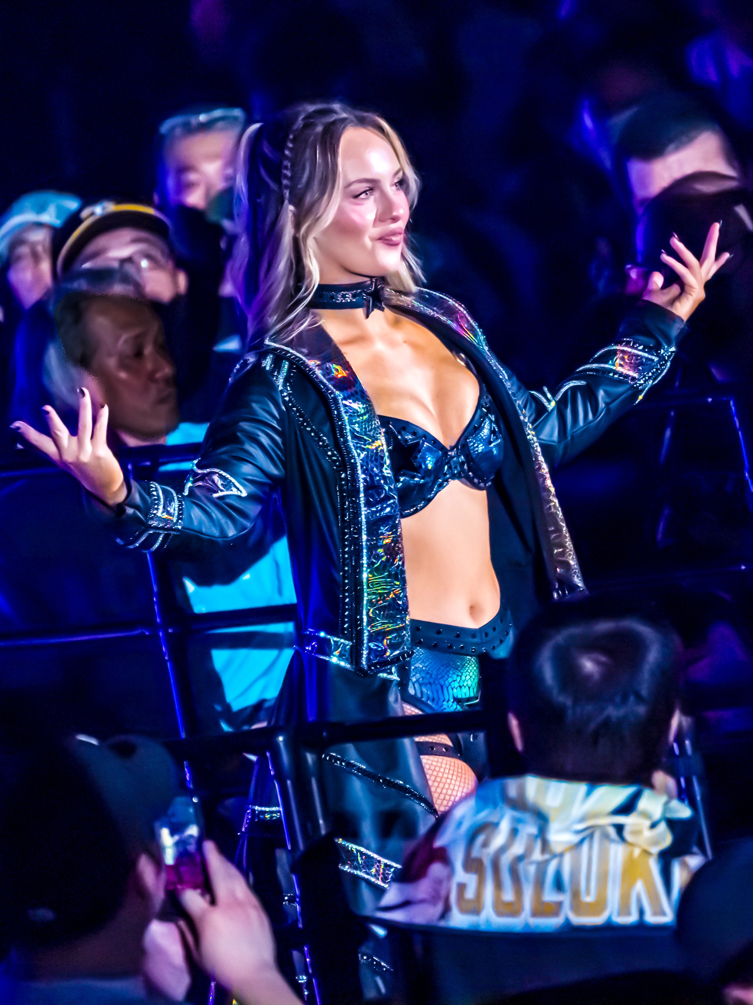 GUtvq95aIAA5Tvv?format=jpg&name=orig