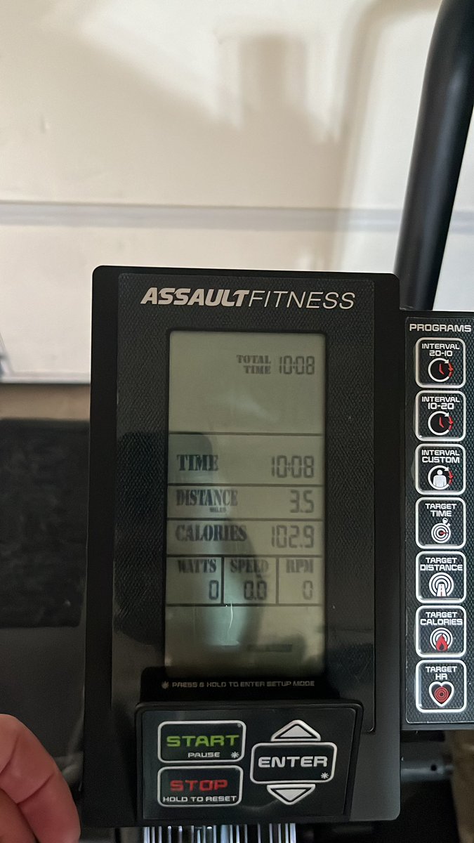 evossman's tweet photo. Still keeping me going @AssaultAirBike https://t.co/TksHRcLA6f