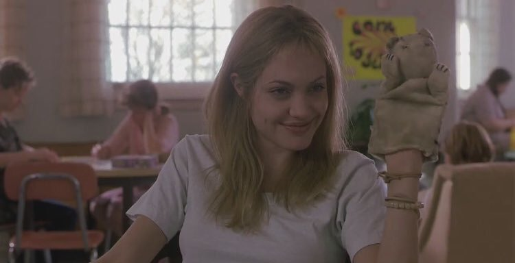TheCinesthetic's tweet photo. Angelina Jolie as Lisa in Girl, Interrupted (1999) https://t.co/evSAIew9rG