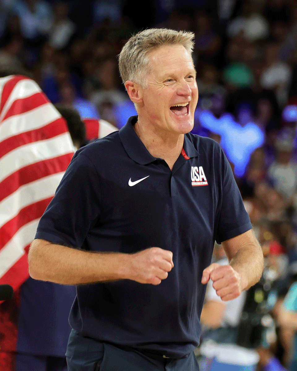 warriors's tweet photo. America's coach is our coach.

Congrats, @SteveKerr 👏 https://t.co/Q3TFmbDqvb