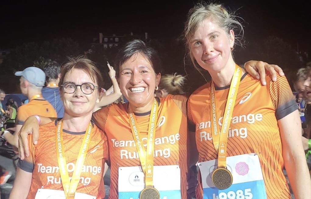 Mari-Noëlle Jégo-L (@mno_jl) on Twitter photo Et une médaille olympique autour du cou ! 😊
Comme pour 40 048 coureurs, ce #MarathonPourTous restera gravé à jamais. 🧡
Merci aux nombreux supporters, à <a href="/orange/">Orange</a> et <a href="/Paris2024/">Paris 2024</a> pour cette expérience exceptionnelle.
De l’émotion à l’état pur ! <a href="/Cheydema/">Christel Heydemann</a> <a href="/caroguillaumin/">caroline guillaumin</a> Et une médaille olympique autour du cou ! 😊
Comme pour 40 048 coureurs, ce #MarathonPourTous restera gravé à jamais. 🧡
Merci aux nombreux supporters, à <a href="/orange/">Orange</a> et <a href="/Paris2024/">Paris 2024</a> pour cette expérience exceptionnelle.
De l’émotion à l’état pur ! <a href="/Cheydema/">Christel Heydemann</a> <a href="/caroguillaumin/">caroline guillaumin</a>