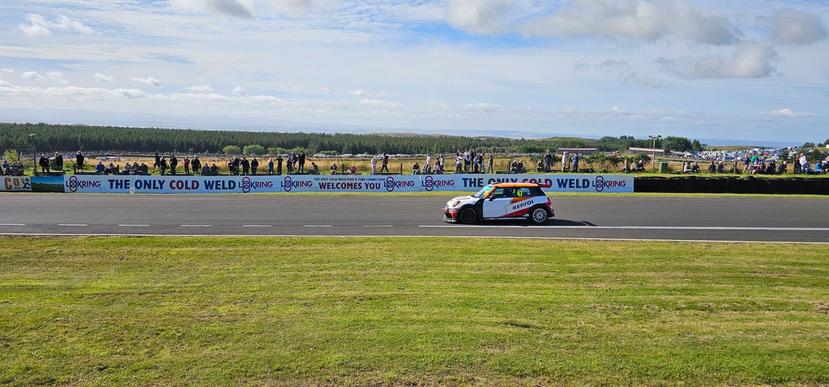 What a great day with our guests at <a href="/krcircuit/">Knockhill Circuit</a> for the <a href="/BTCC/">BTCC</a> 
Big thanks to everyone for making it such a great day.
#lokring #faster #safer #theonlycoldweld