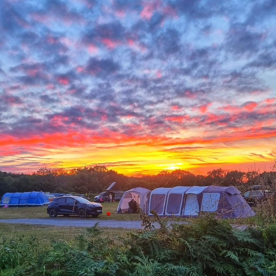 Stunning sunsets this weekend at our campsite, Mendip Basecamp.