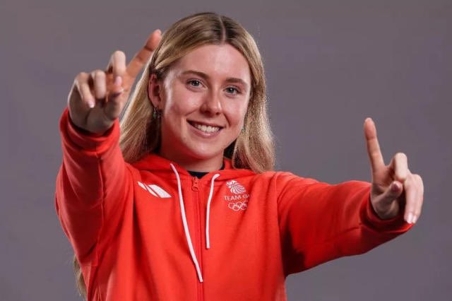 Our Welsh olympians will head back from Paris with a total of 13 medals: 

3🥇 
3🥈
7🥉 

Massive congratulations to Matt Richards, Kieran Bird, Emma Finucane, Harry Brightmore, Ollie Wynne-Griffith, Elinor Barker, Eve Stewart, Matt Aldridge, Becky Wilde, &amp; Jeremiah Azu.