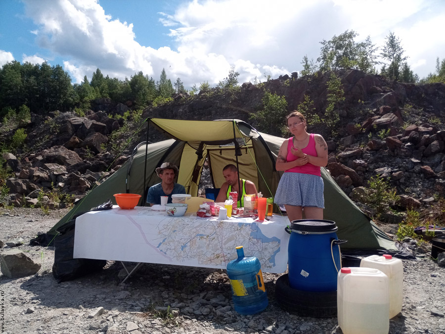 dbulavinov's tweet photo. В июле поволонтёрили с друзьями на 1200-километровом веломарафоне «Вуокса — Онего — Ладога». Вот рассказ с фотками об этом волонтёрстве: https://t.co/qPxzWCKfyb

#вуоксаонеголадога #вол2024 #балтийскаязвезда #бревет #веломарафон #1200км #карелия #рускеала #волонтёры https://t.co/RBuFArp4dP